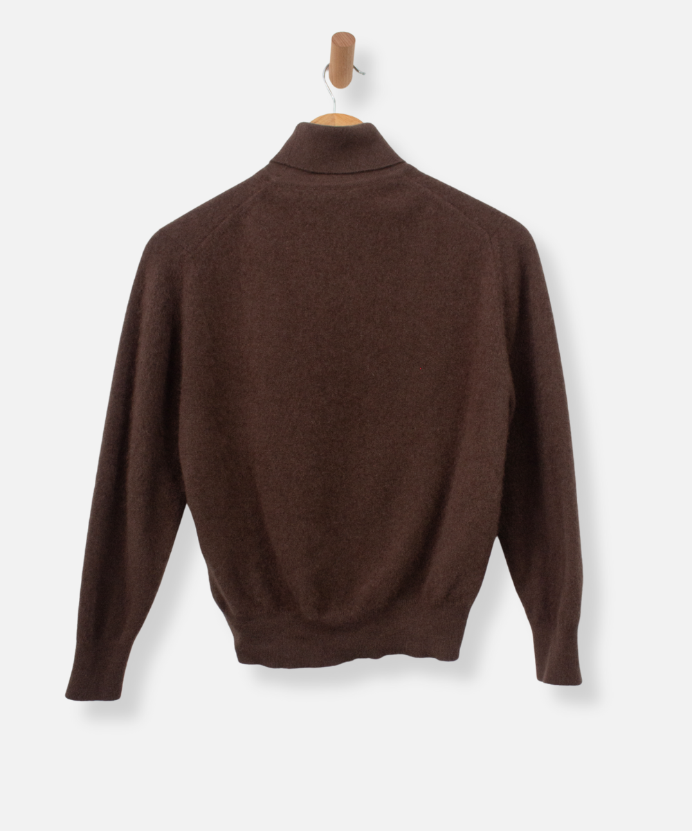 Secondhand cashmere jumper