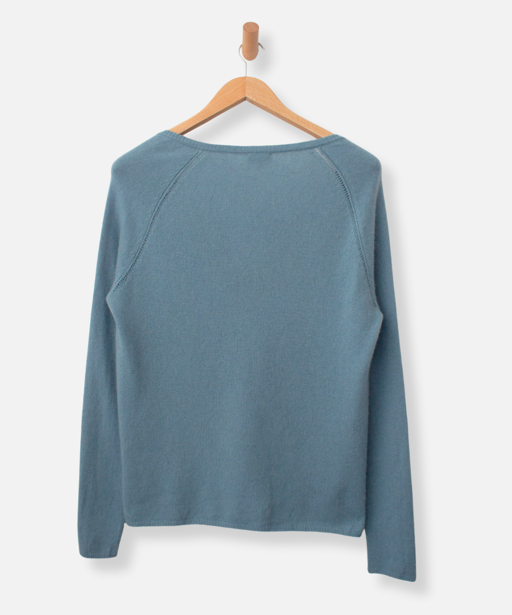 Secondhand cashmere jumper