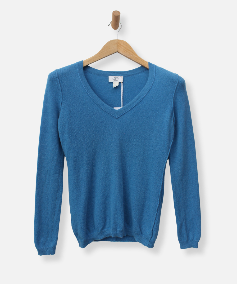 Secondhand cashmere jumper