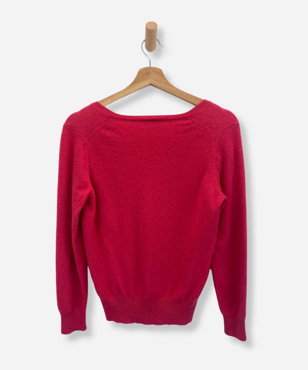 Secondhand cashmere jumper