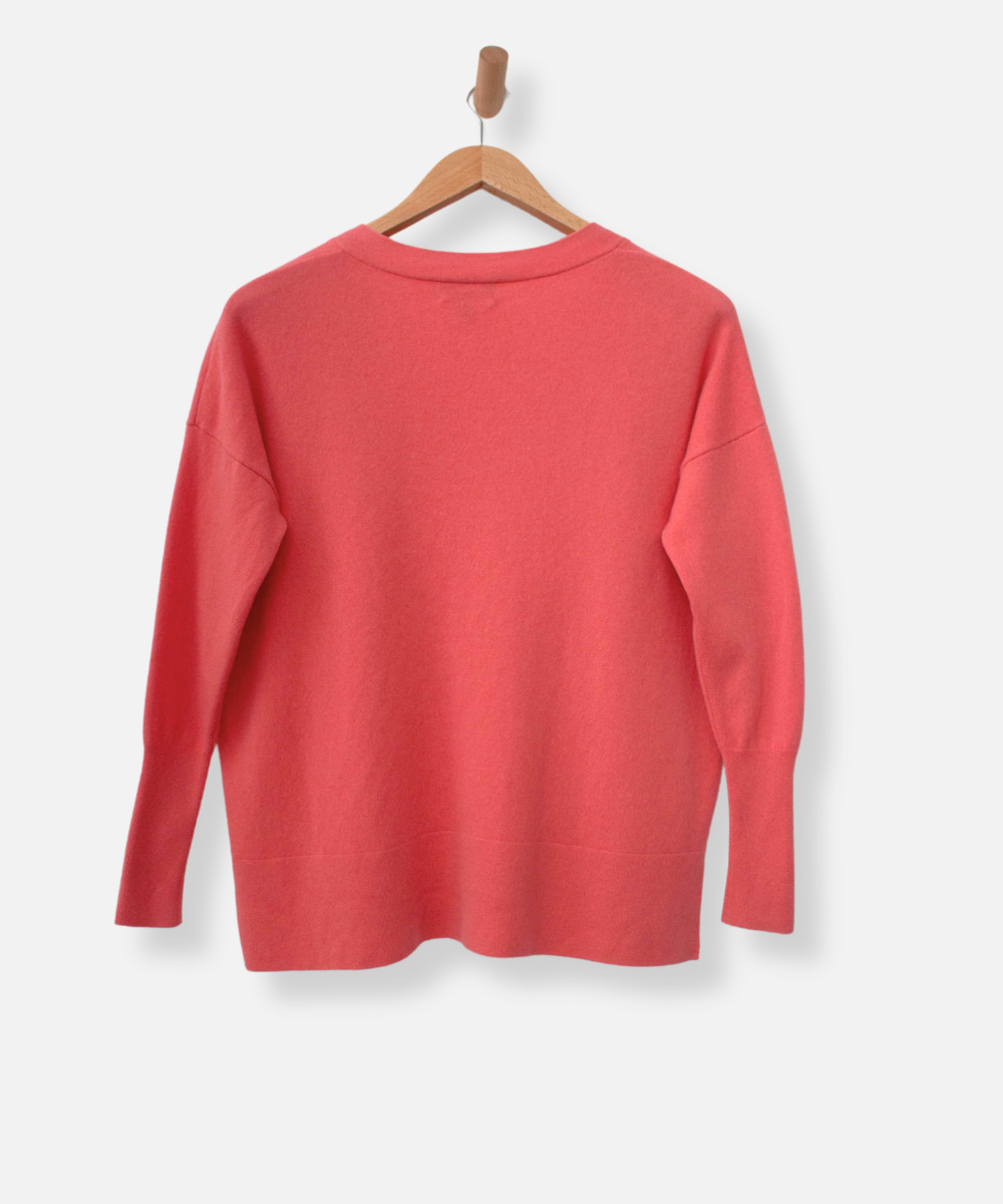 Secondhand cashmere jumper