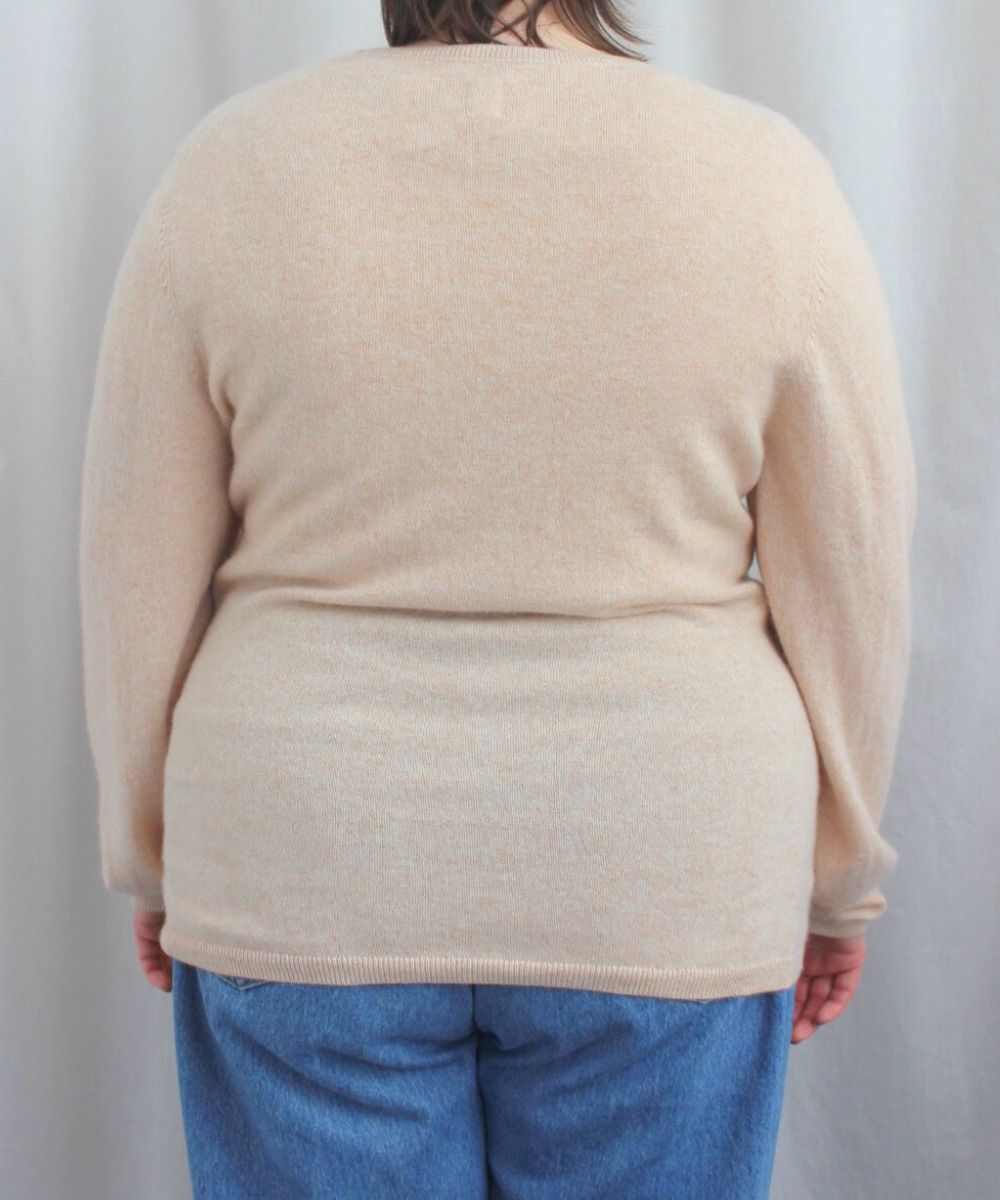 Secondhand cashmere jumper