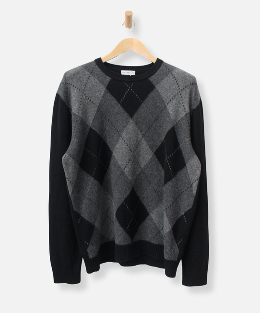 Secondhand cashmere jumper