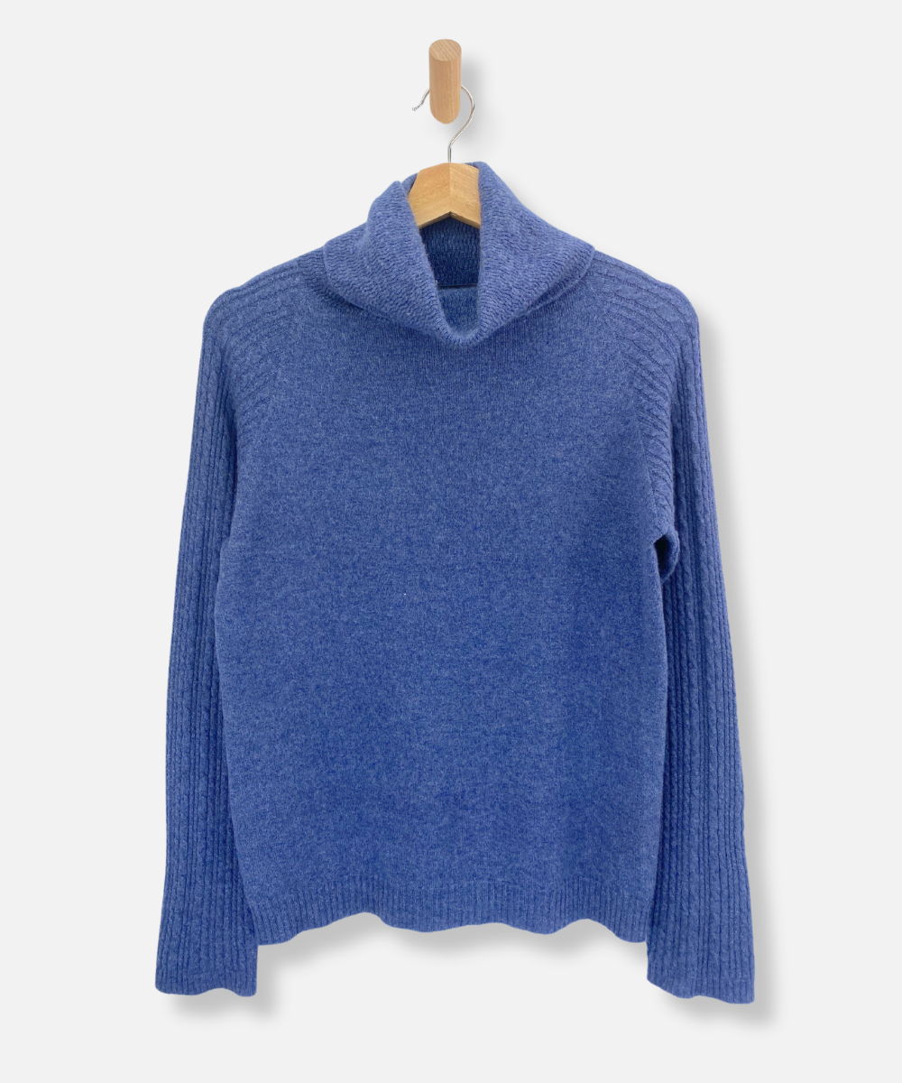 Secondhand cashmere jumper