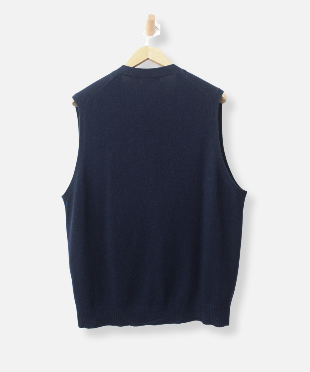 Secondhand cashmere vest