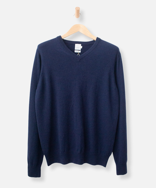 Secondhand cashmere jumper