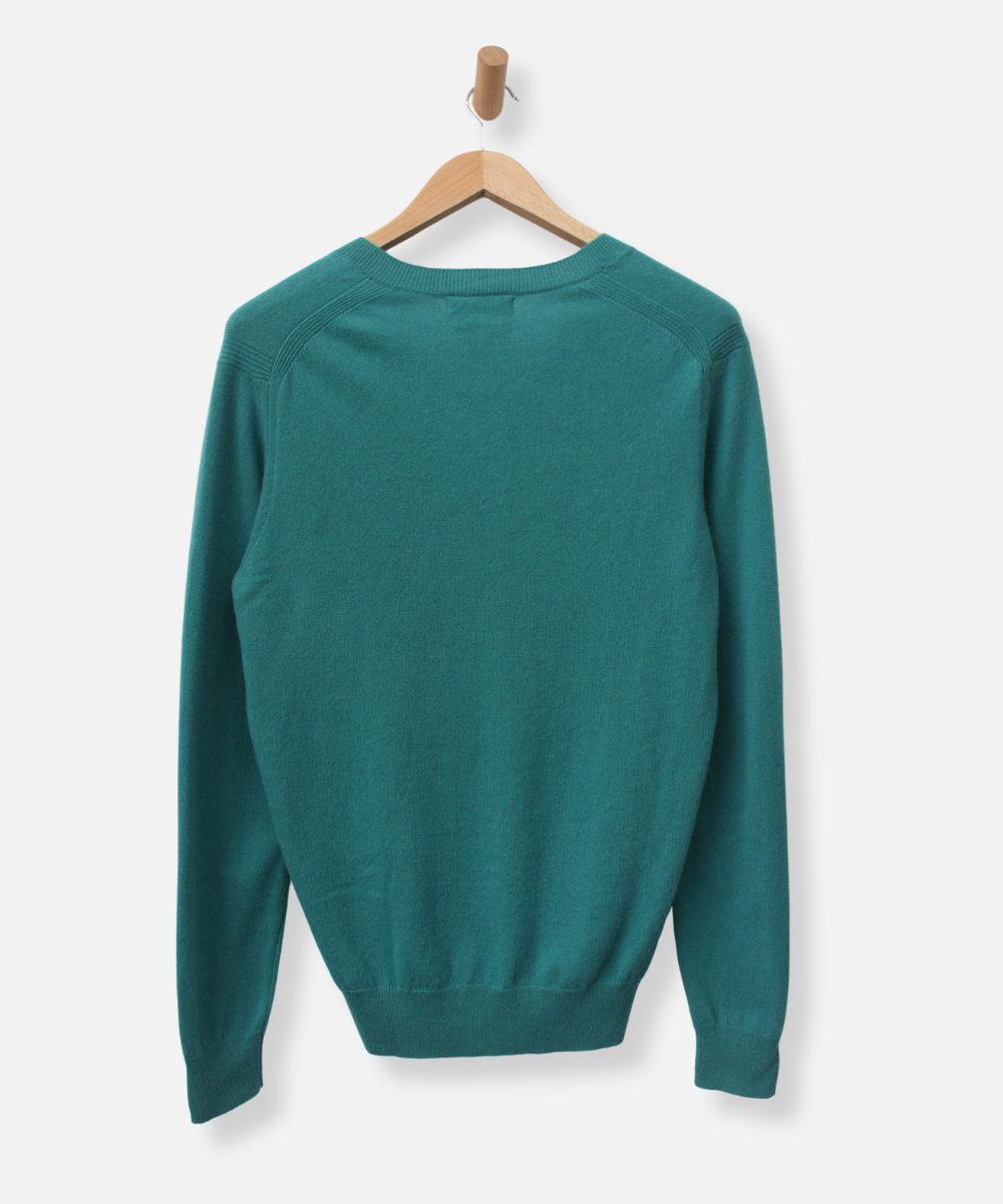 Secondhand cashmere jumper