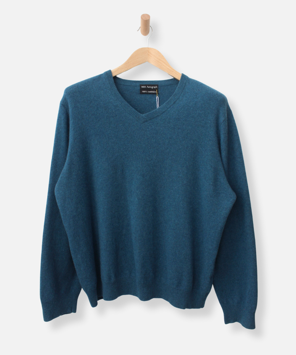 Secondhand cashmere jumper