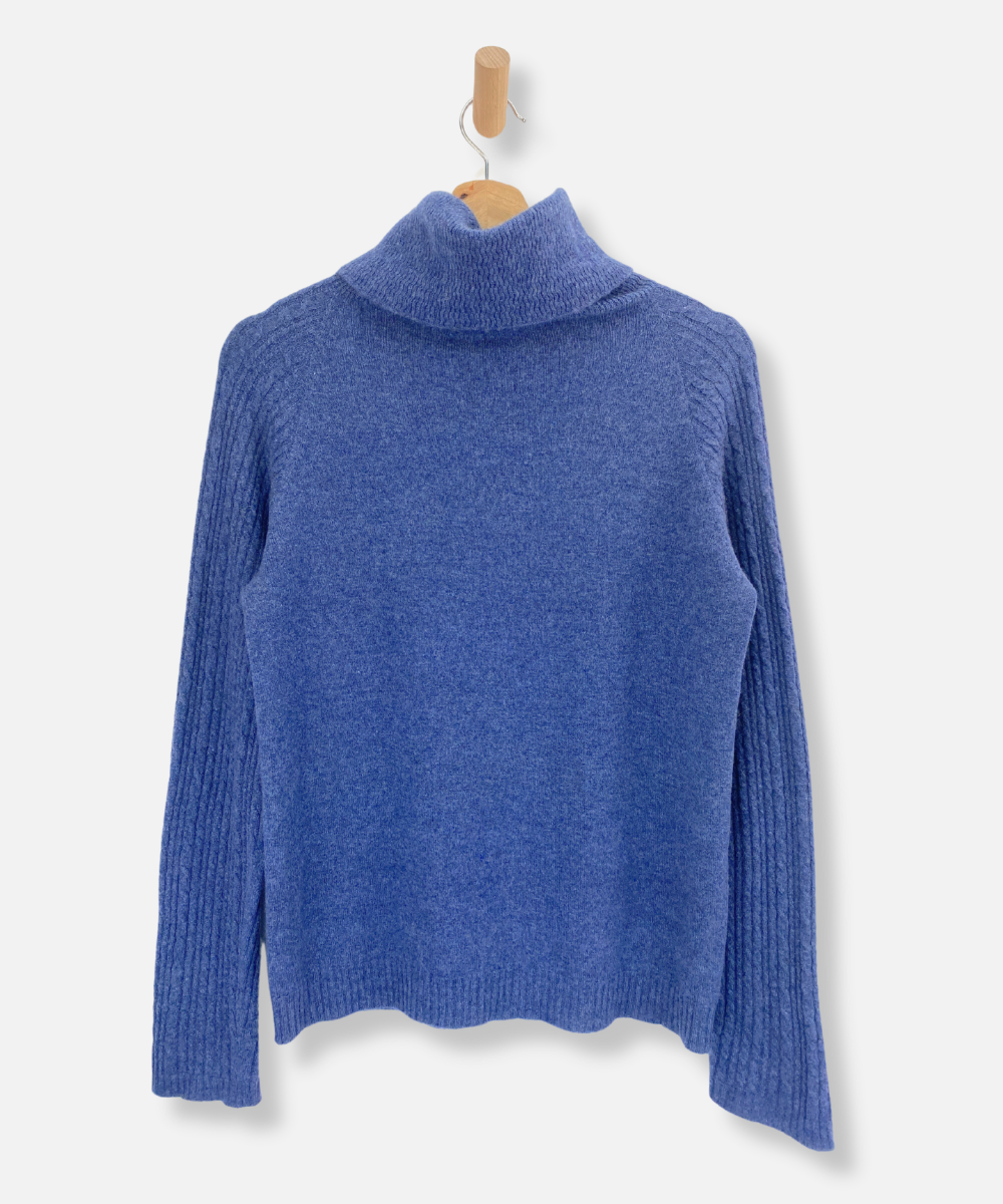 Secondhand cashmere jumper