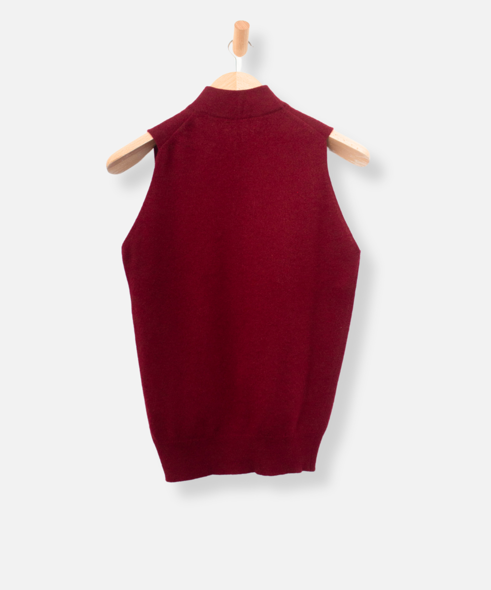 Secondhand cashmere jumper
