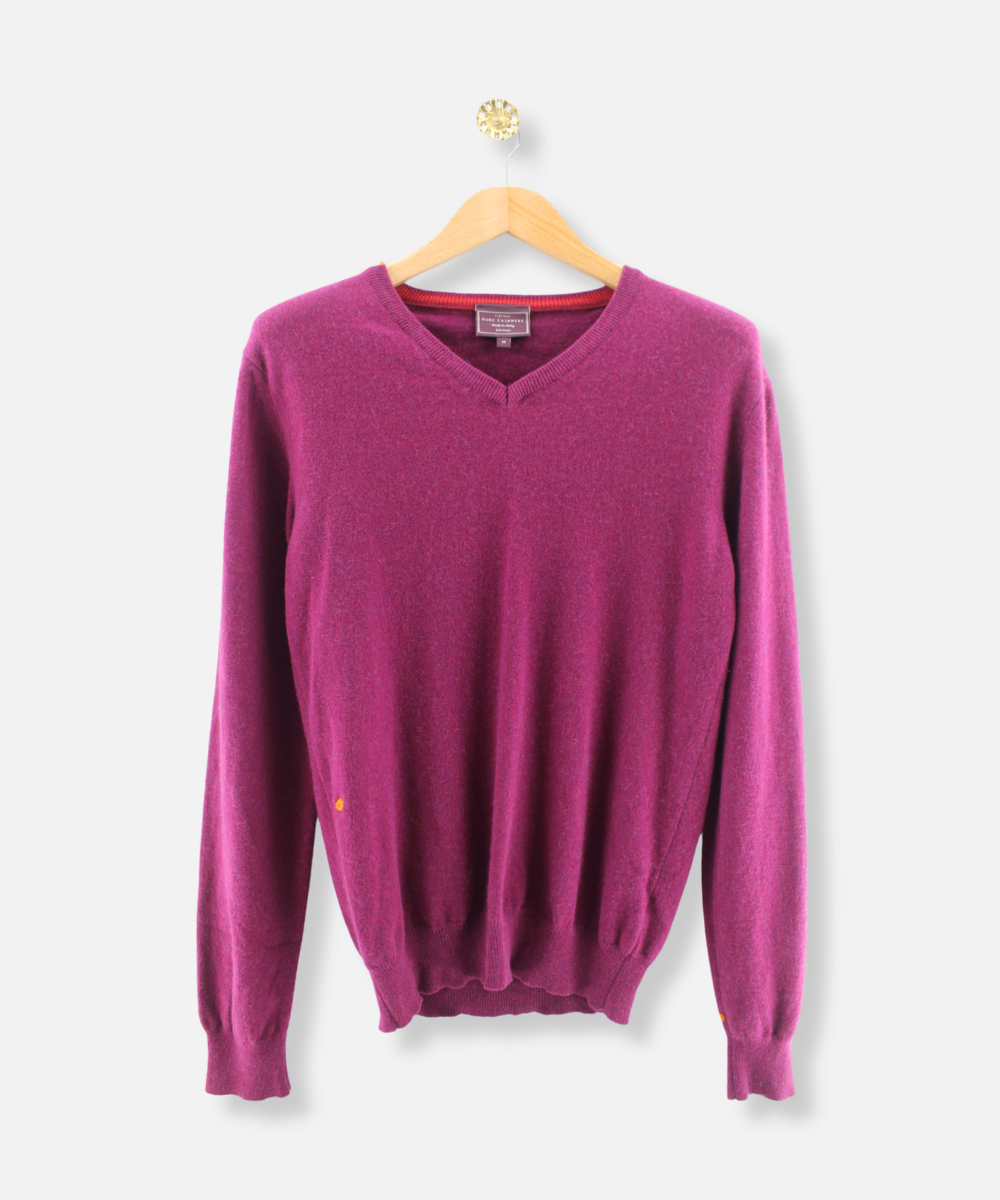 Secondhand cashmere jumper