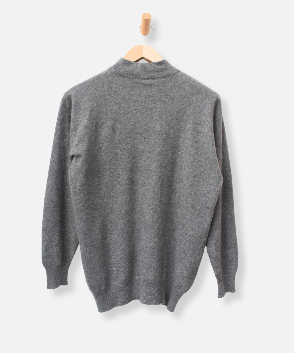 Secondhand cashmere jumper
