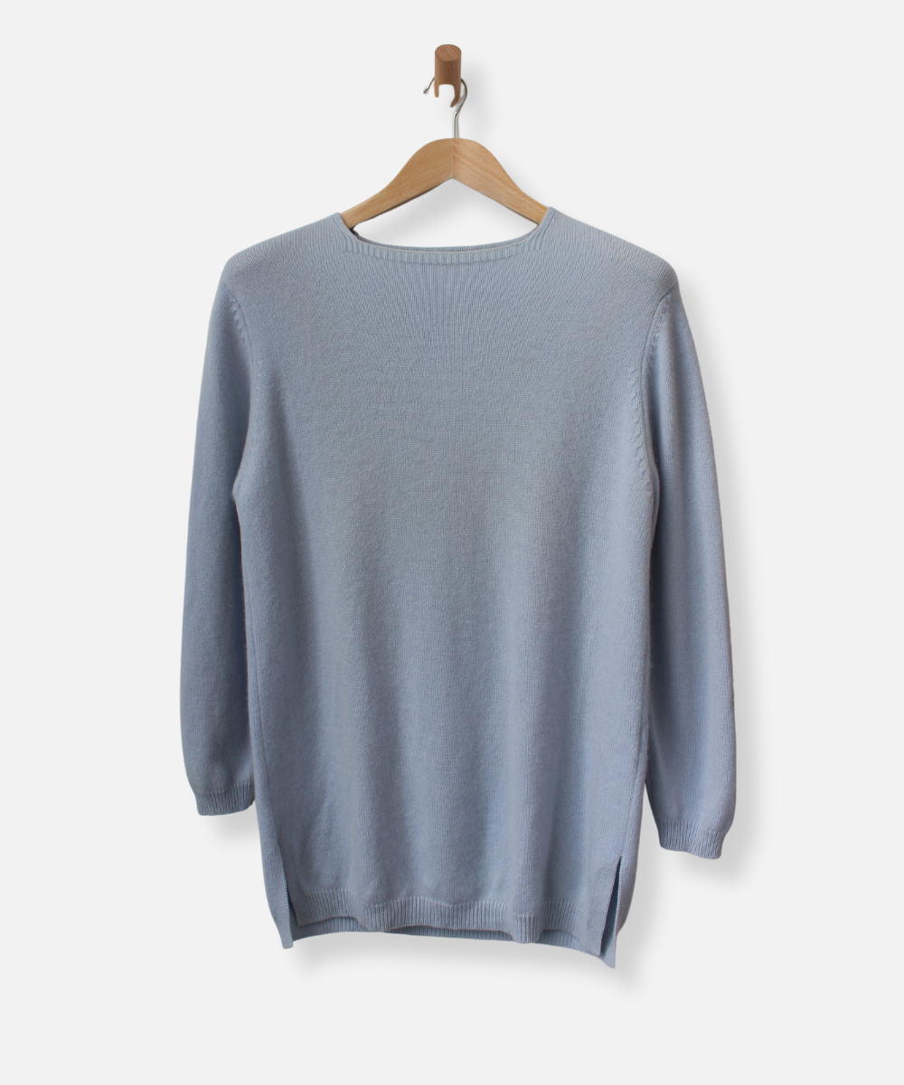 Secondhand cashmere jumper