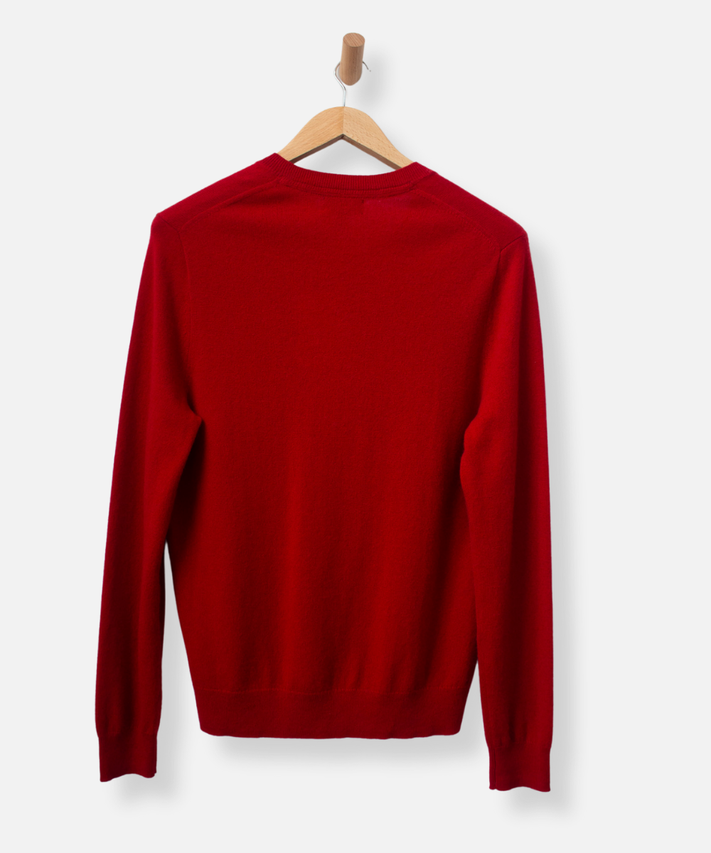 Secondhand cashmere jumper