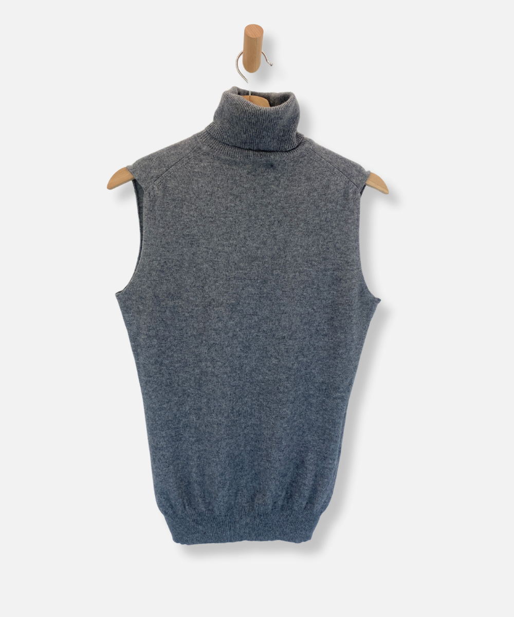 Secondhand cashmere vest