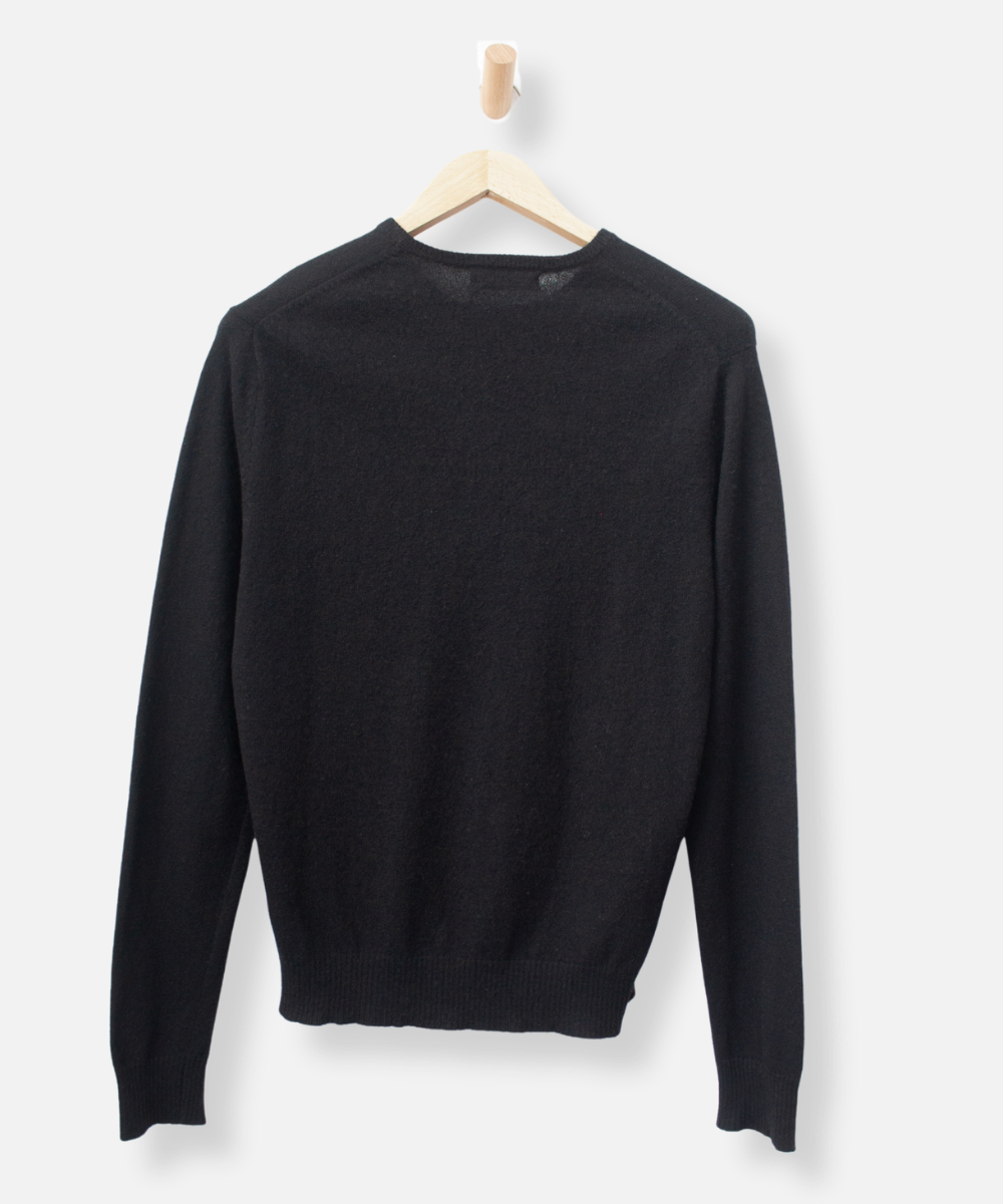 Secondhand cashmere jumper