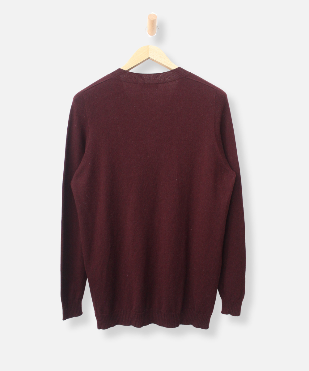 Secondhand cashmere jumper
