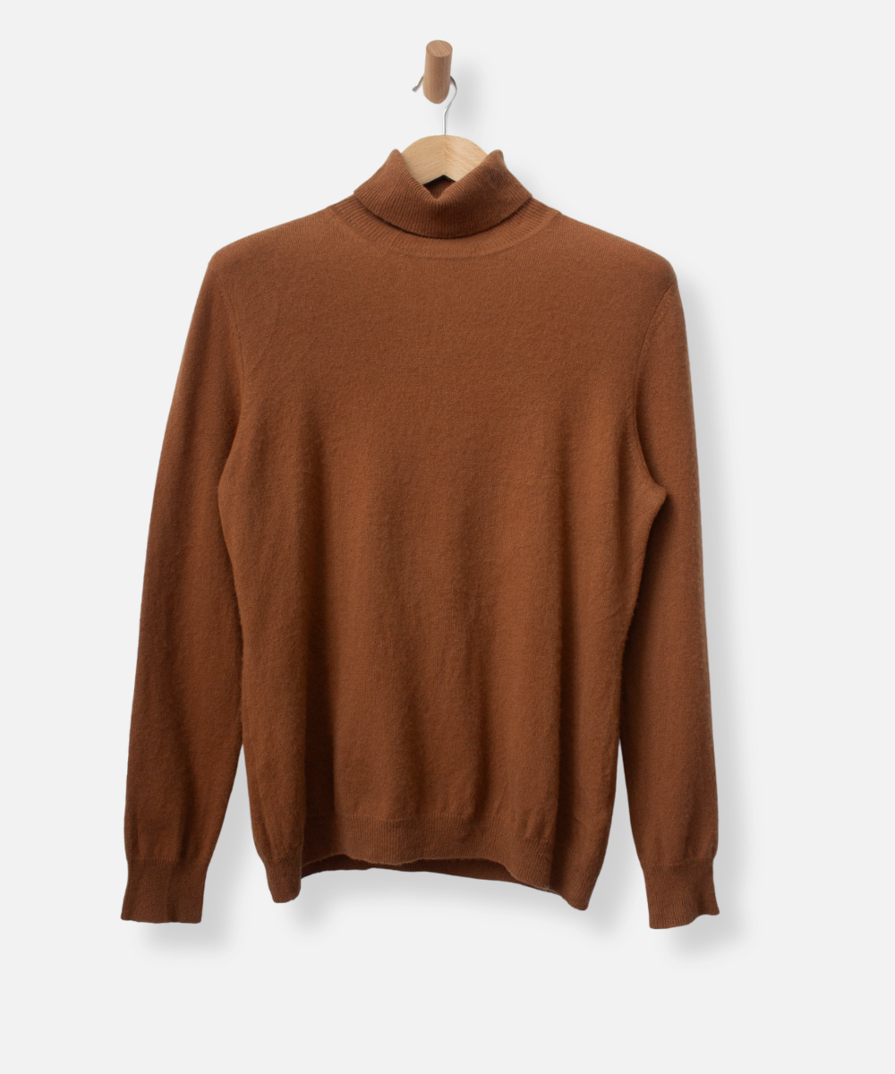 Secondhand cashmere jumper