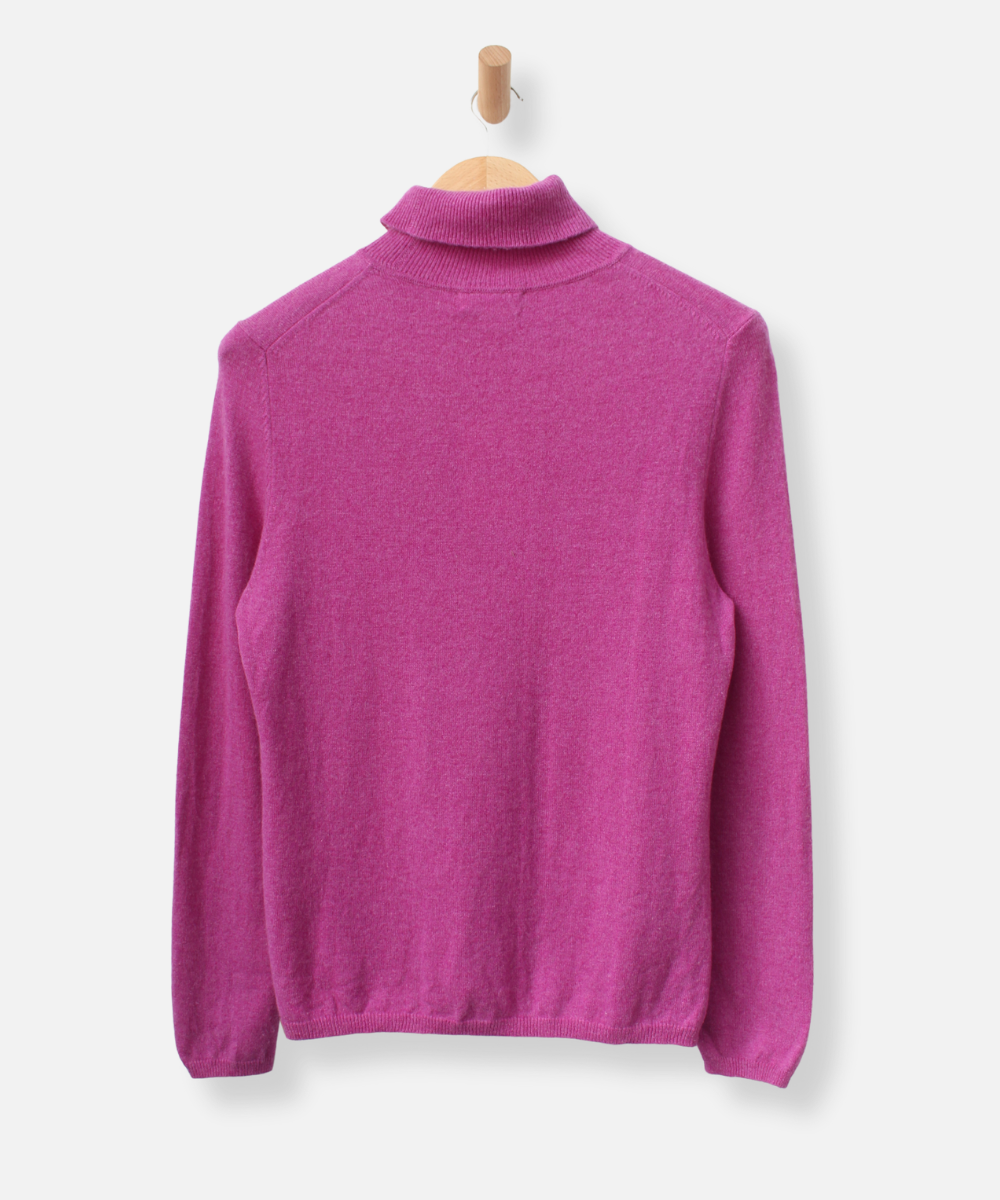 Secondhand cashmere jumper