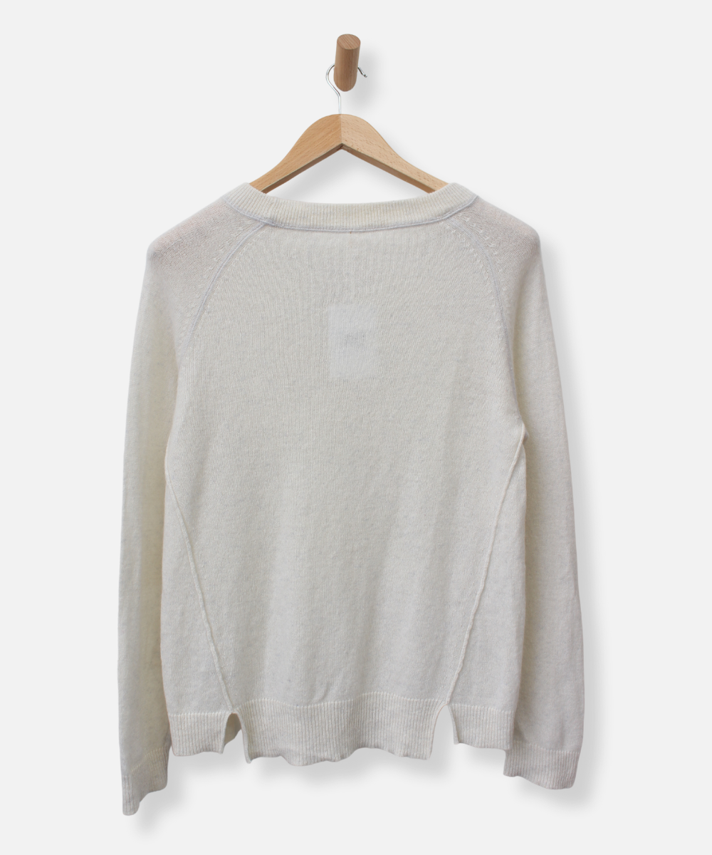 Secondhand cashmere jumper