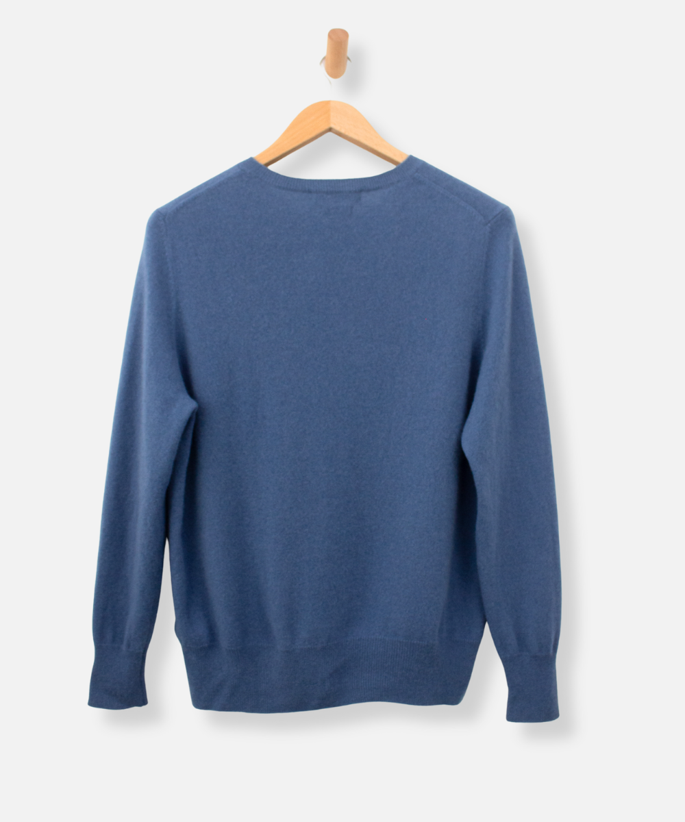 Secondhand cashmere jumper
