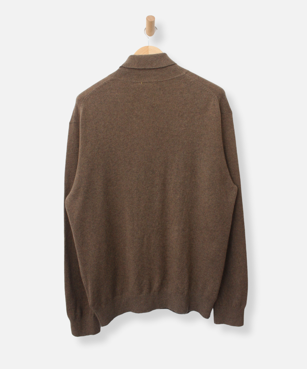 Secondhand cashmere jumper
