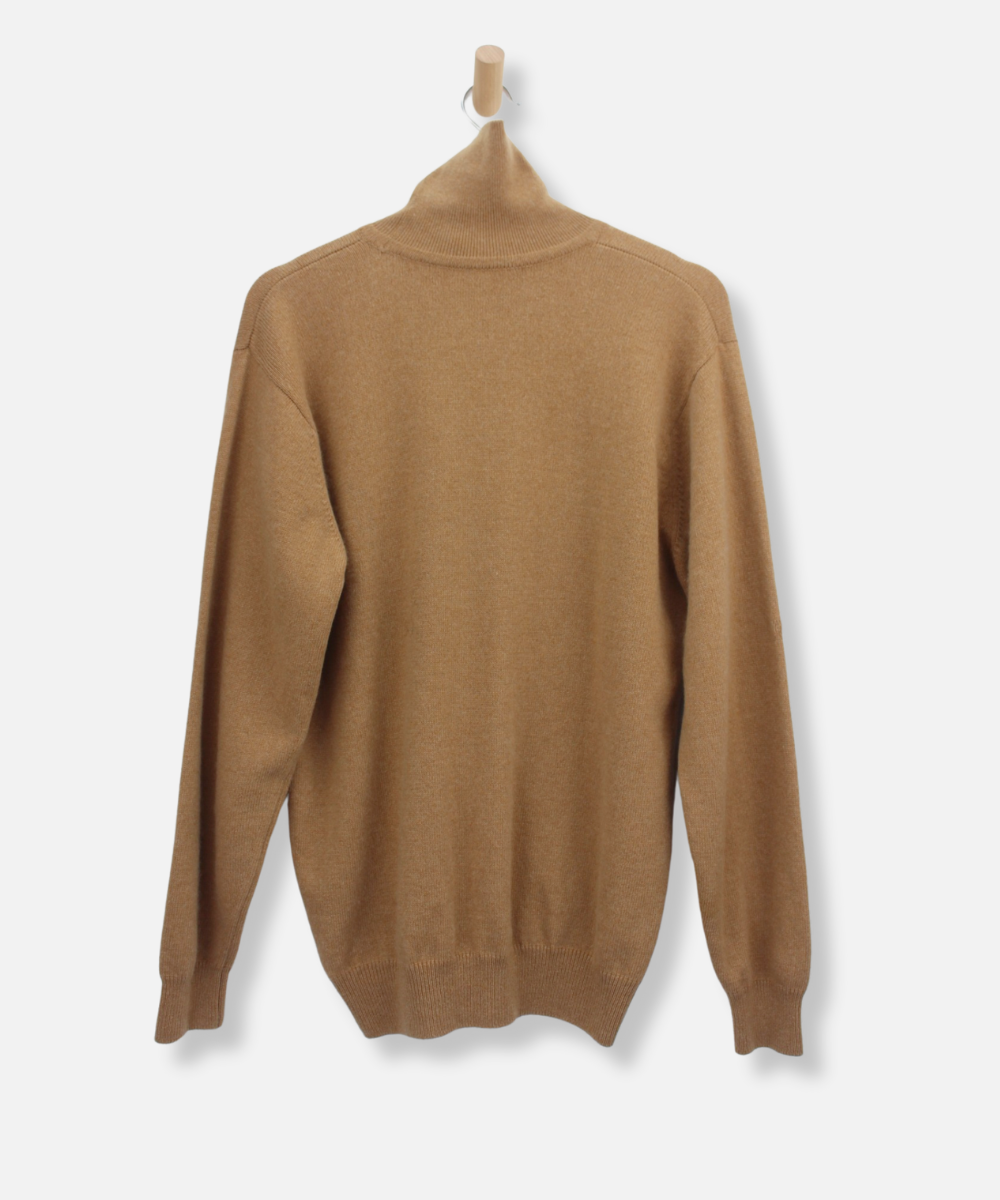 Secondhand cashmere jumper