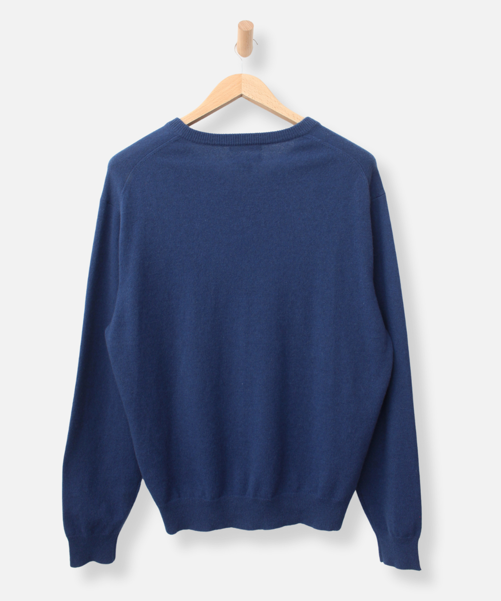 Secondhand cashmere jumper