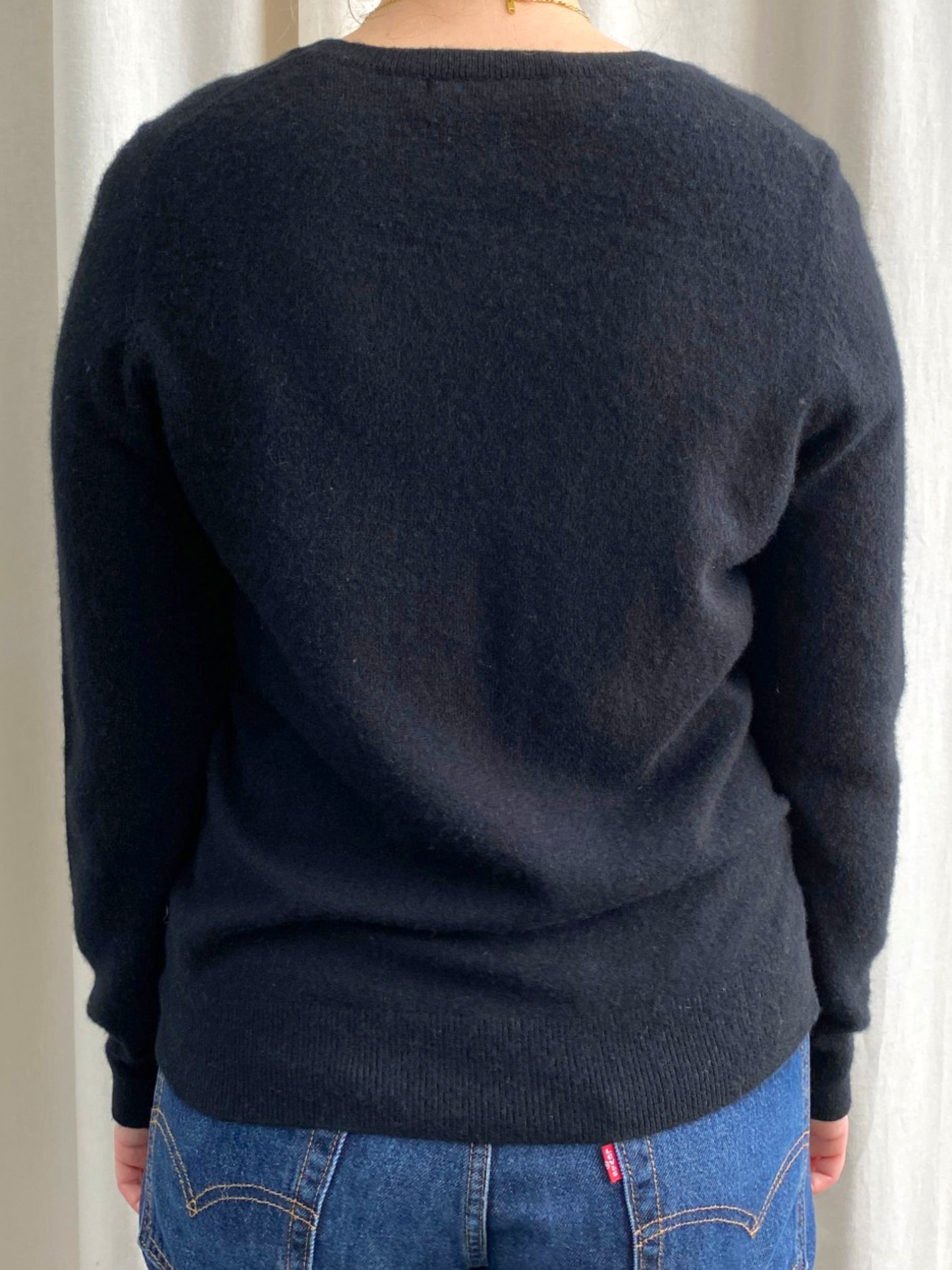 Black Cashmere Crew Neck Jumper by Quince