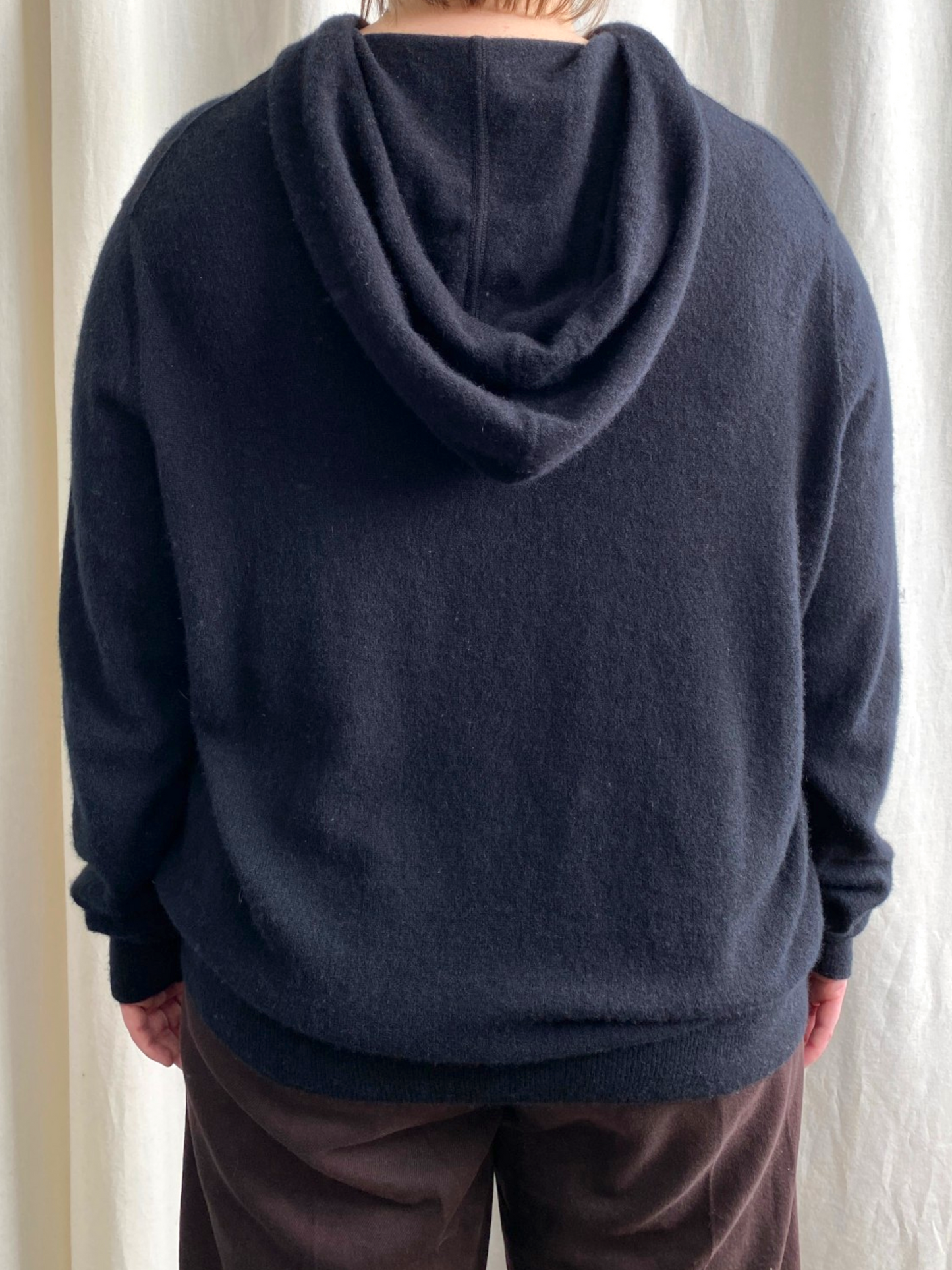 Secondhand cashmere jumper