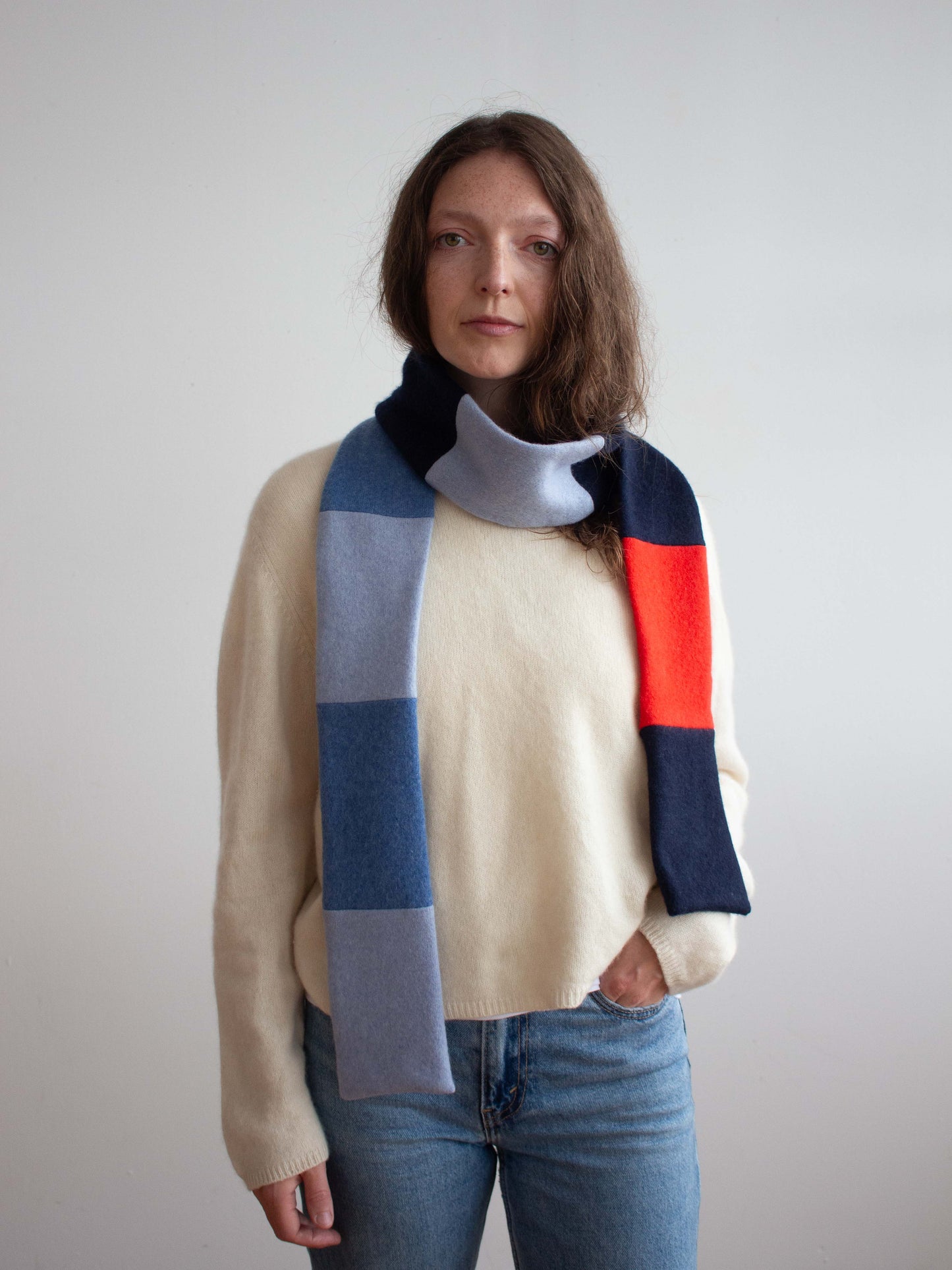 Recycled cashmere skinny scarf