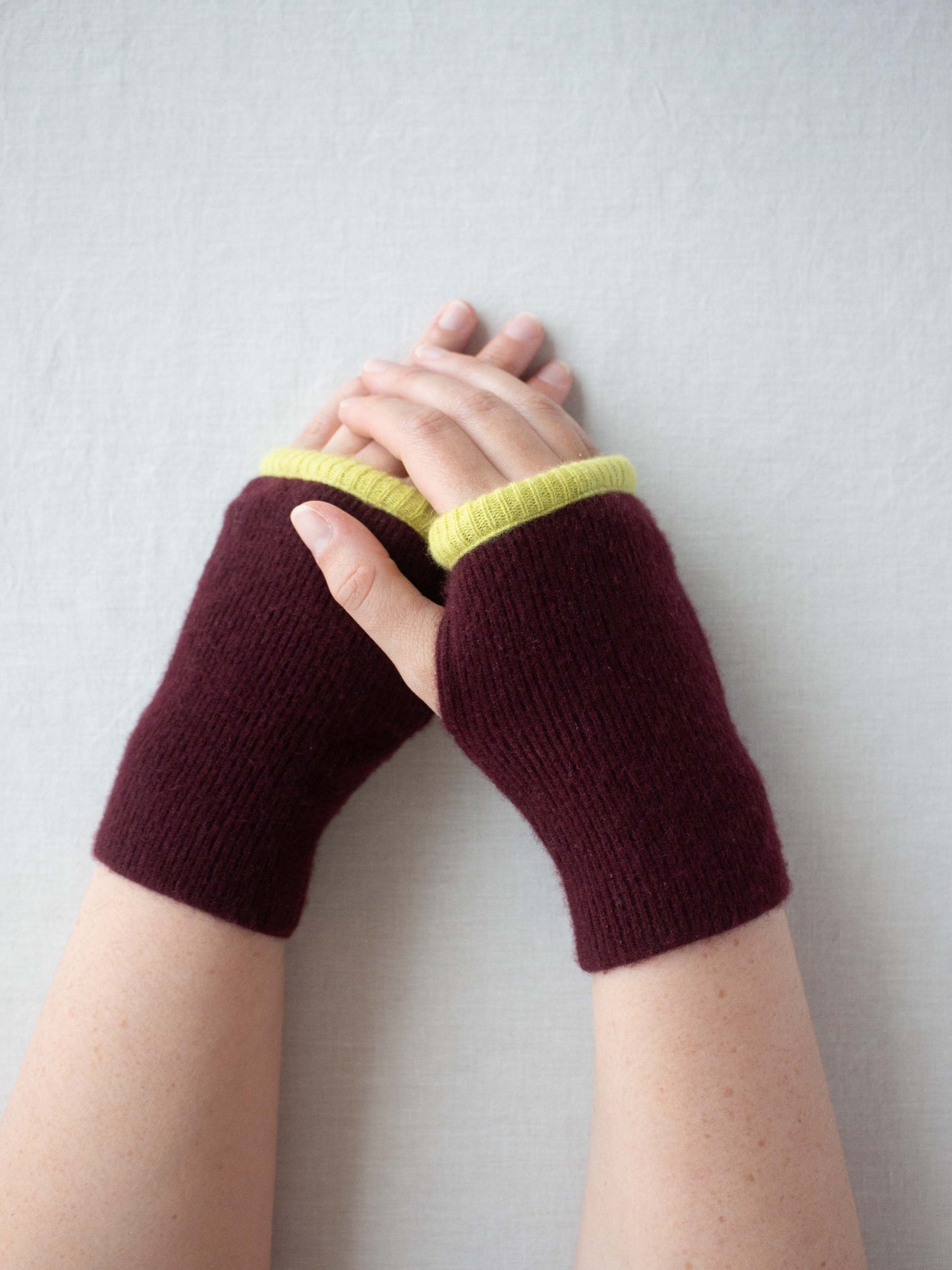 Recycled cashmere hand warmers