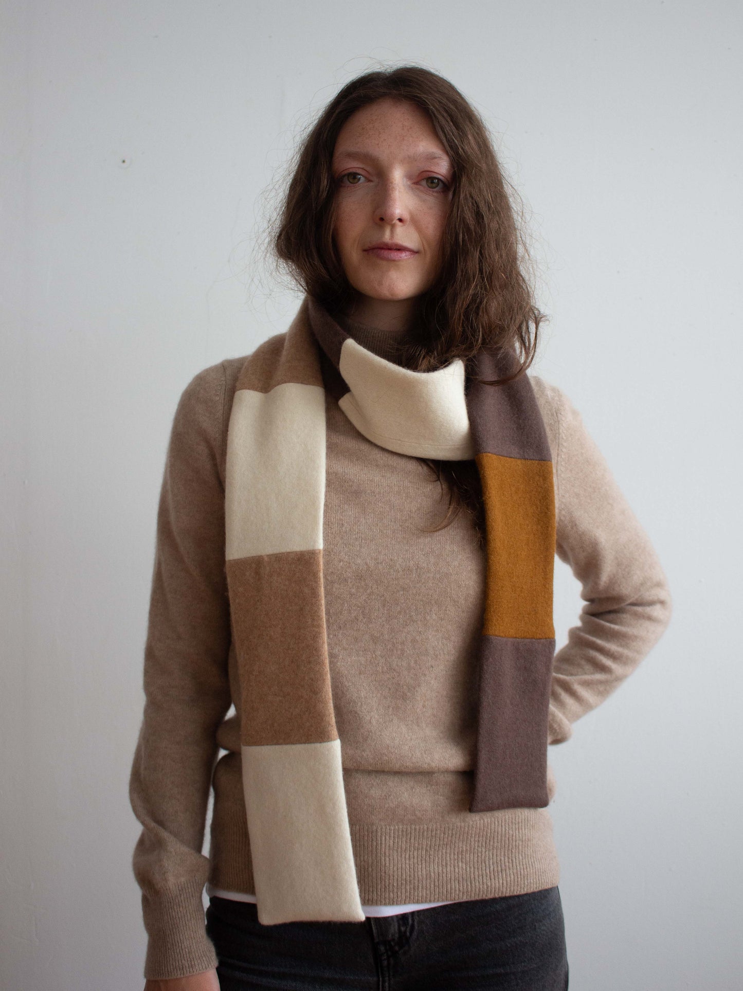 Recycled cashmere skinny scarf