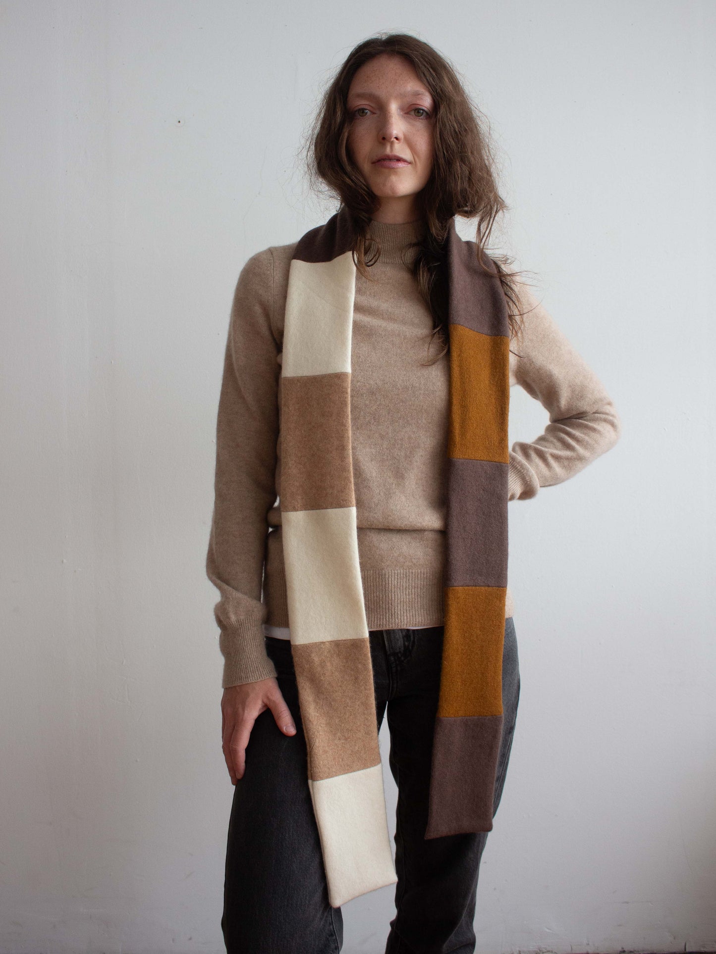Recycled cashmere skinny scarf