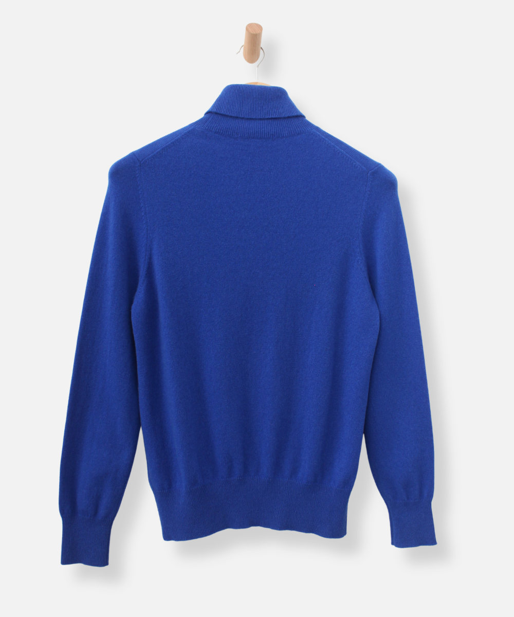 Secondhand cashmere jumper