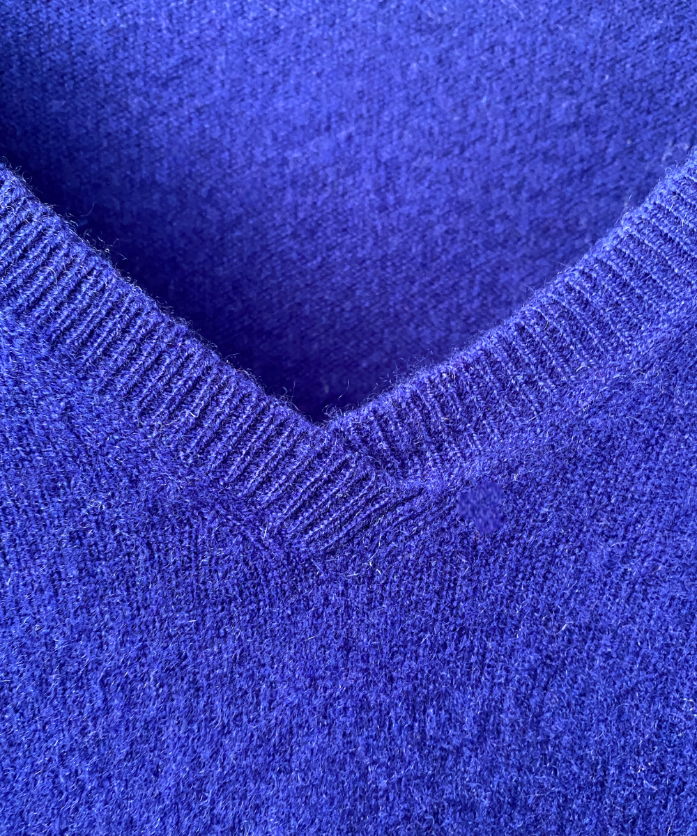 Secondhand cashmere jumper