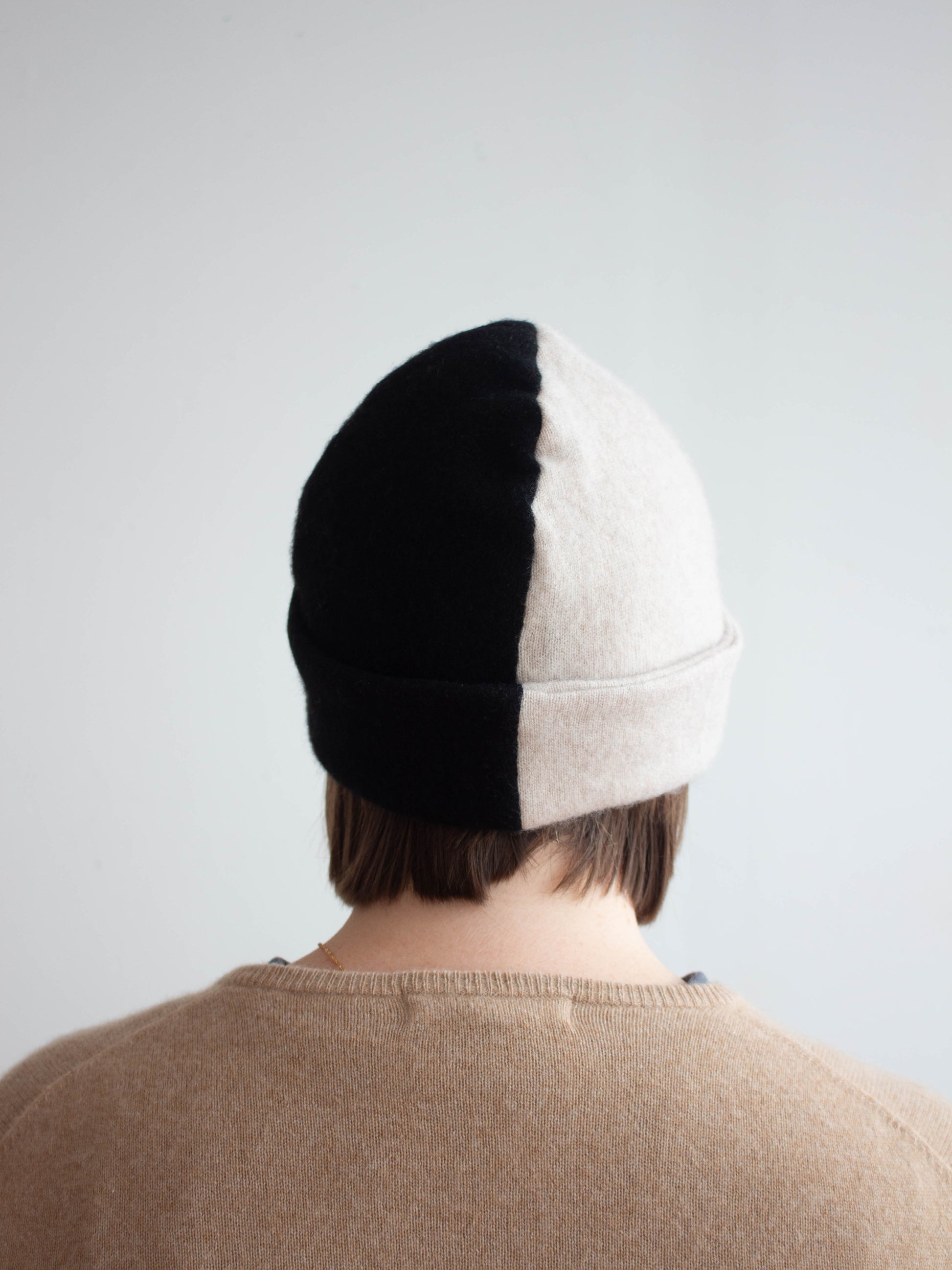 Recycled cashmere beanie hat