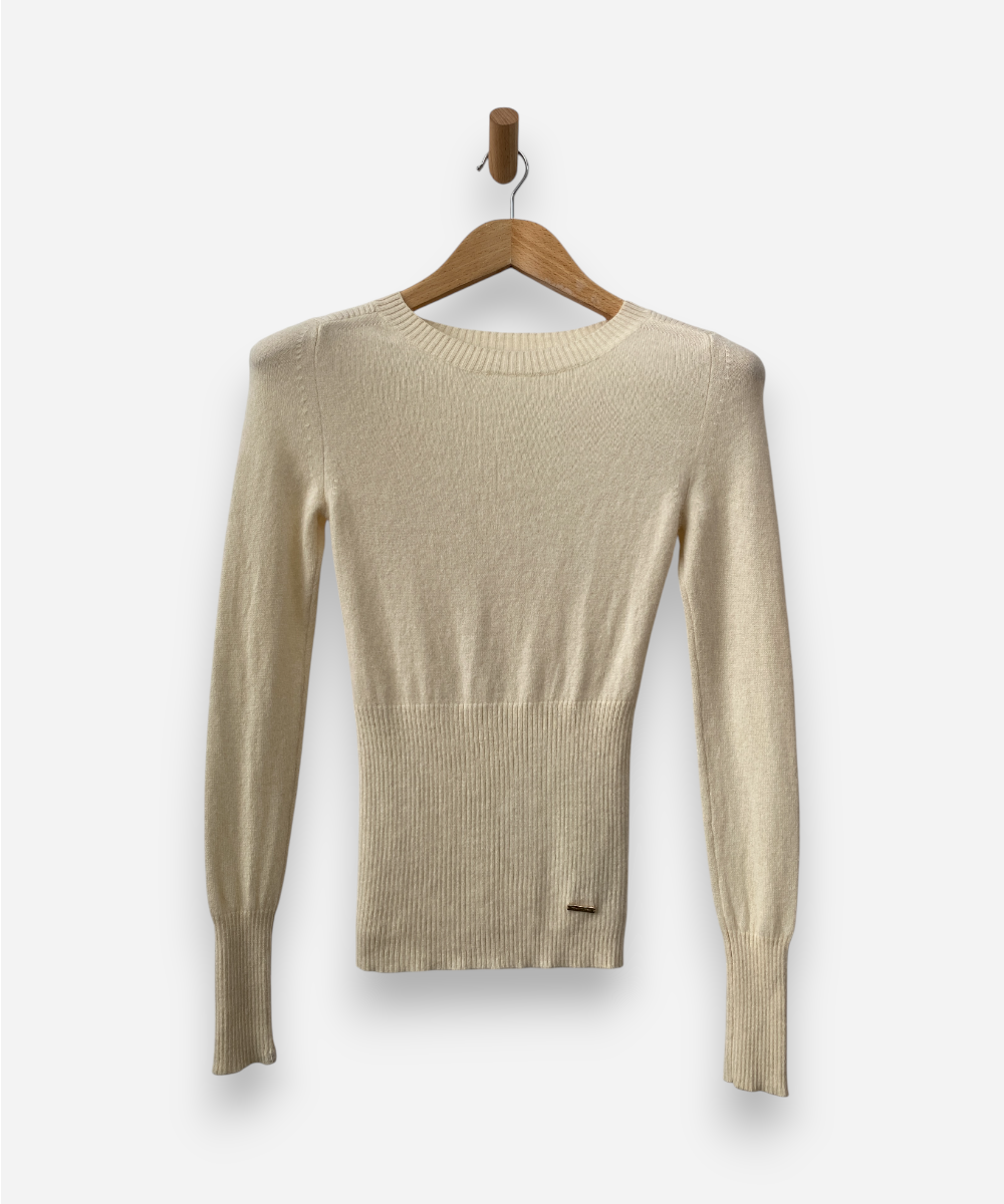 Secondhand cashmere jumper
