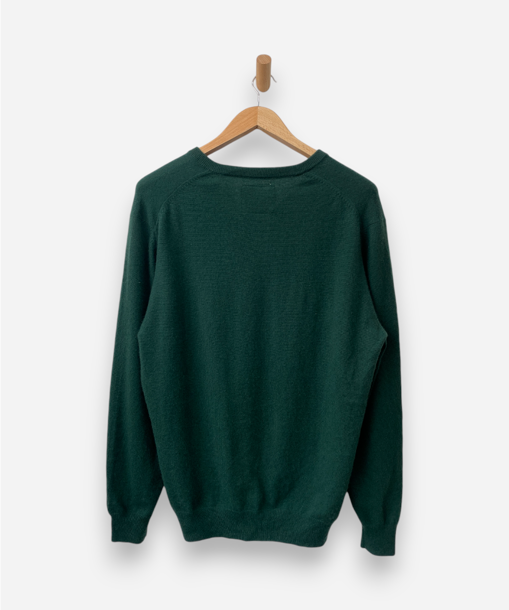 Secondhand cashmere jumper