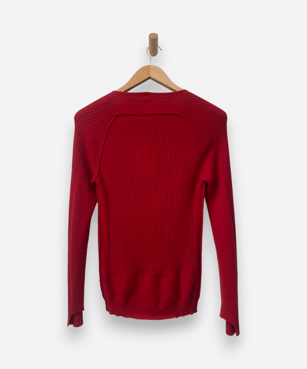 Secondhand cashmere jumper