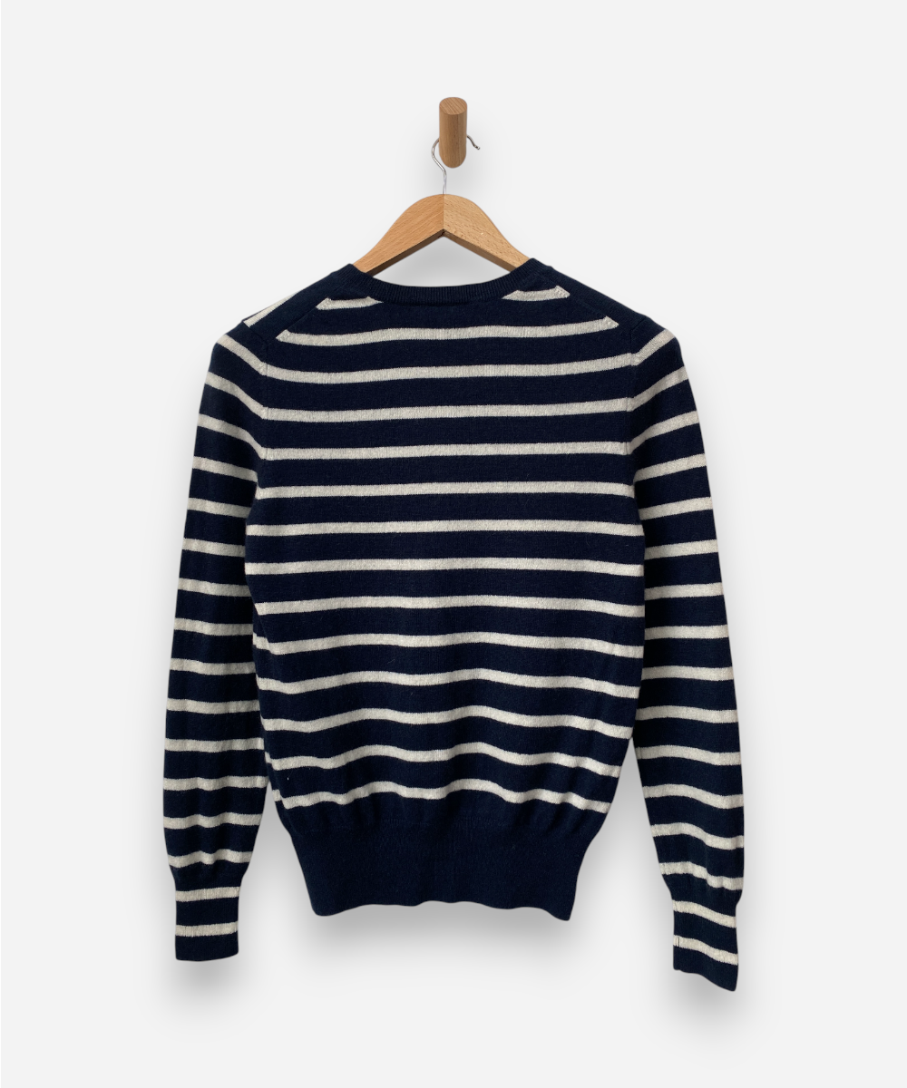 Secondhand cashmere jumper