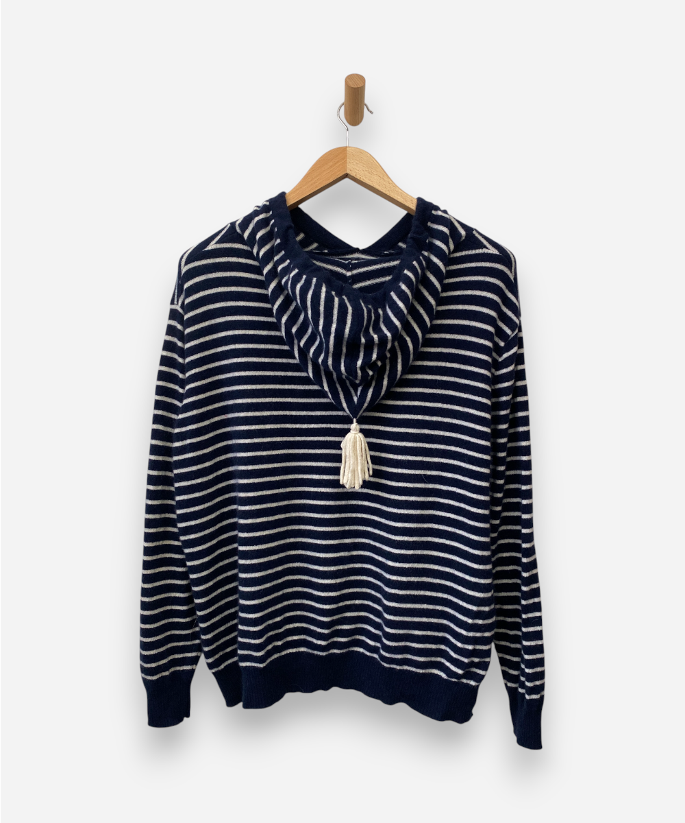 Secondhand cashmere jumper