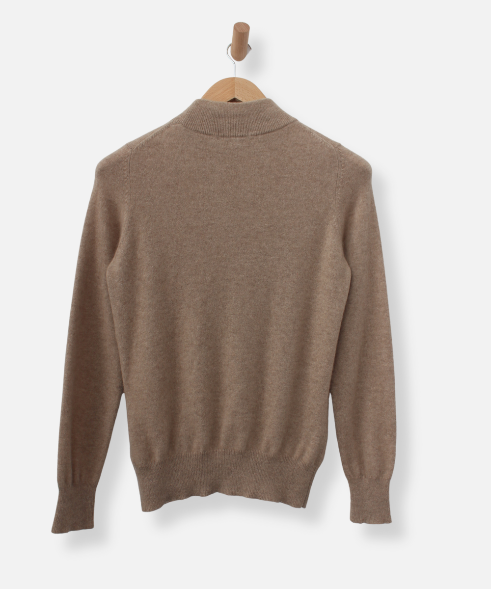 Secondhand cashmere jumper