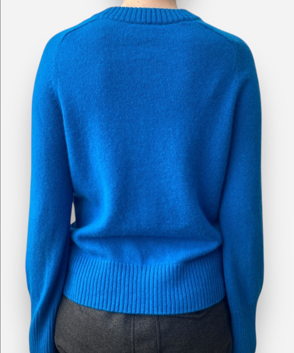 Secondhand cashmere jumper