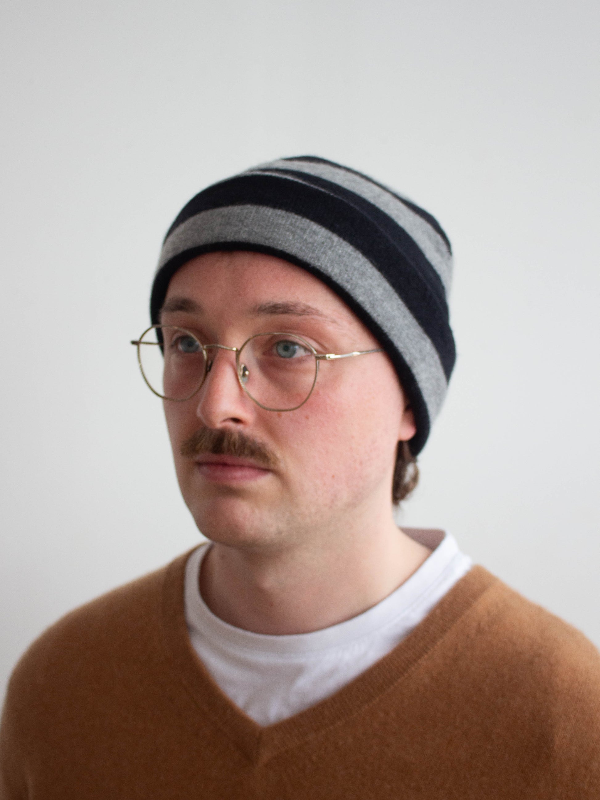 Recycled cashmere beanie hat
