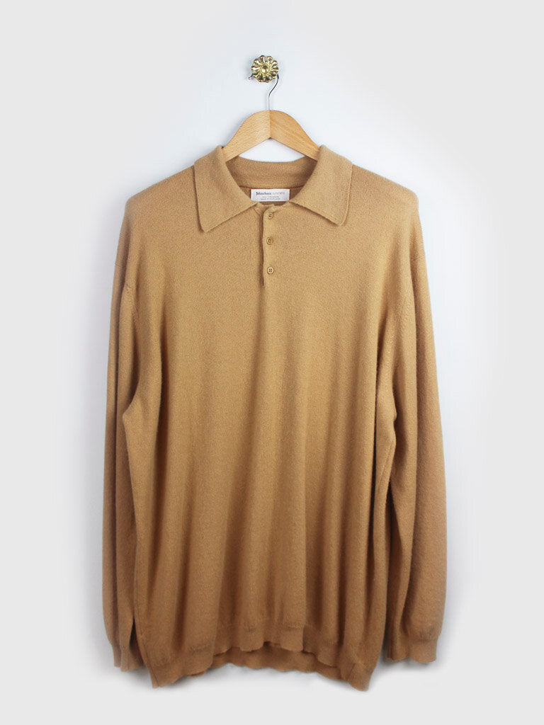 Secondhand cashmere jumper