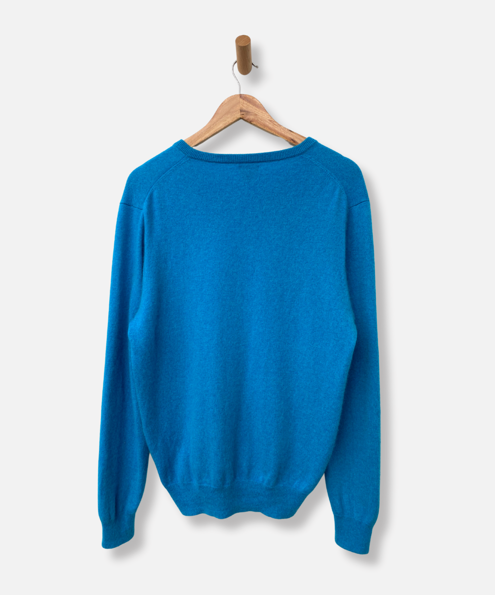 Secondhand cashmere jumper