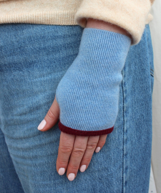 Reclaimed cashmere hand warmers