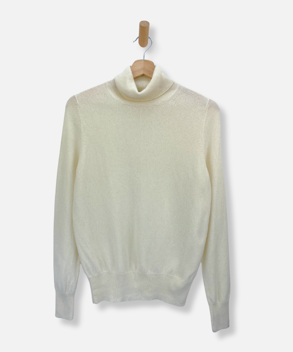 Secondhand cashmere jumper