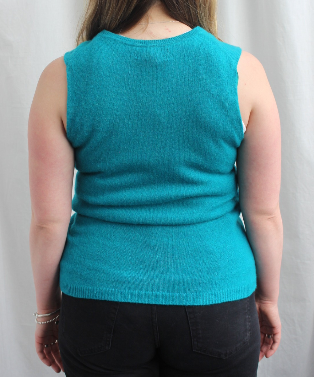 Secondhand cashmere vest